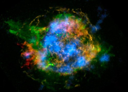 The new view shows a more complete picture of Cassiopeia A. NuSTAR data, which show high-energy X-rays from radioactive material, are colored blue.Credit: NASA/JPL-Caltech/CXC/SAO